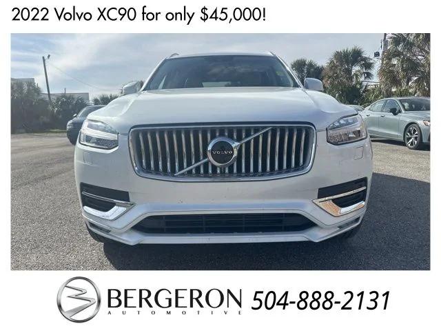 2022 Volvo XC90 T6 Inscription 7 Passenger