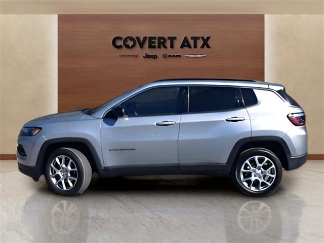 2022 Jeep Compass Latitude Lux 4x4