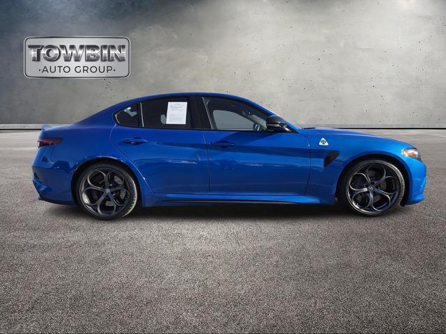 2022 Alfa Romeo Giulia Quadrifoglio RWD