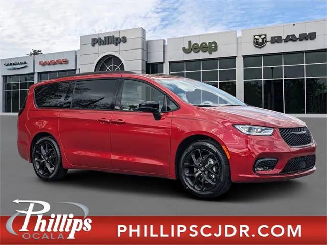 2025 Chrysler Pacifica PACIFICA LIMITED