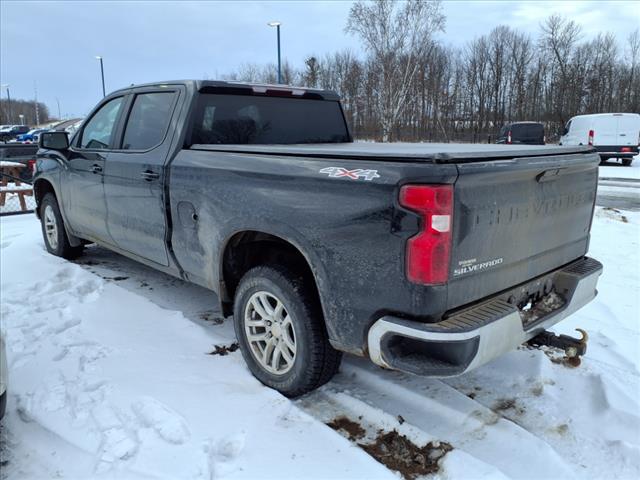 2022 Chevrolet Silverado 1500 4WD Crew Cab Standard Bed LT