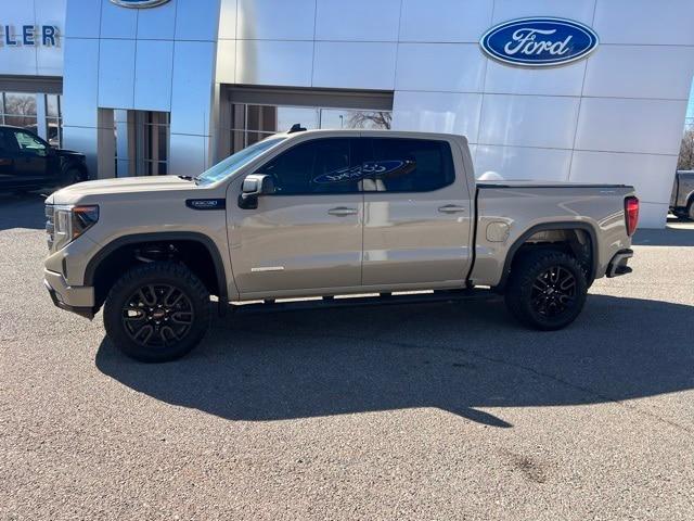 2022 GMC Sierra 1500 4WD Crew Cab Short Box Elevation