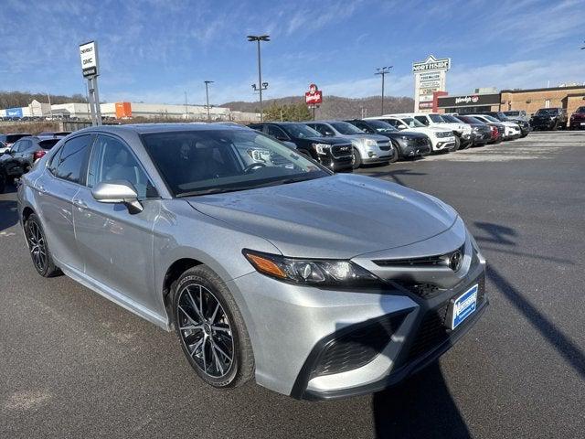 2021 Toyota Camry SE Nightshade Edition