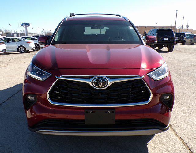 2023 Toyota Highlander L