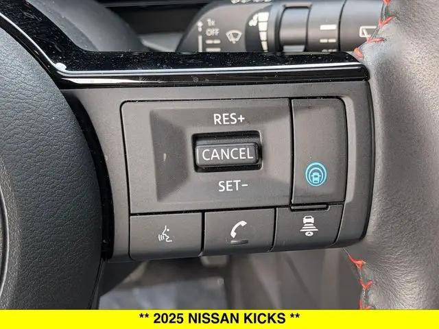 2025 Nissan Kicks SR Intelligent AWD