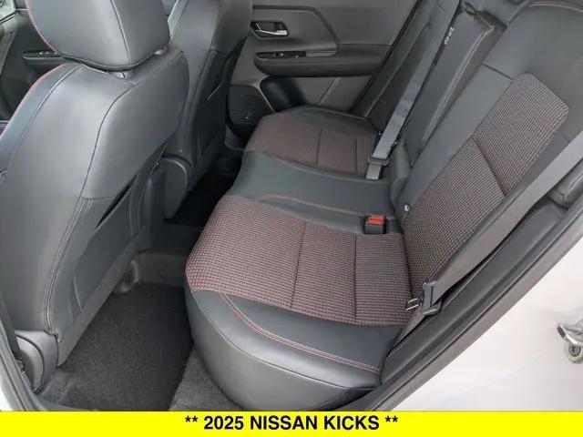 2025 Nissan Kicks SR Intelligent AWD