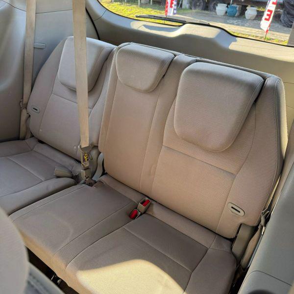 2015 Kia Sedona LX