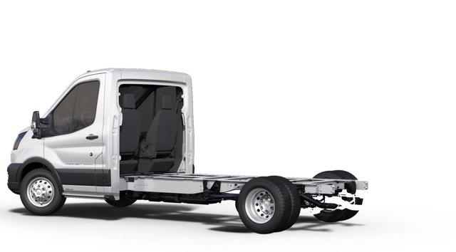 2024 Ford Transit Cutaway Base