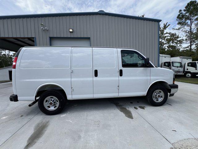 2025 GMC Savana Cargo RWD 2500 Regular Wheelbase Work Van