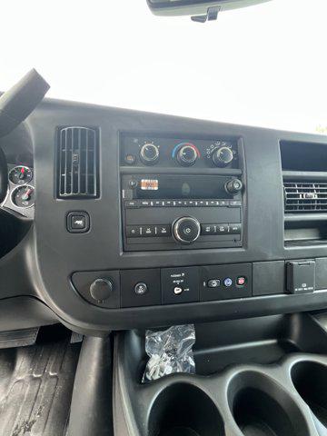 2025 GMC Savana Cargo RWD 2500 Regular Wheelbase Work Van