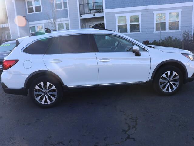 2019 Subaru Outback 2.5i Touring