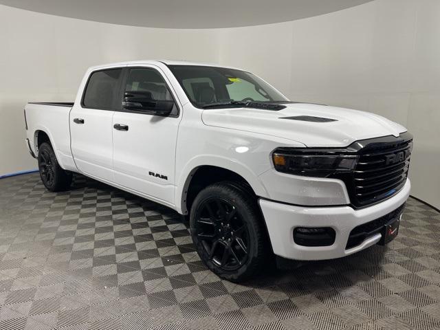 2025 RAM Ram 1500 RAM 1500 LARAMIE CREW CAB 4X4 64 BOX