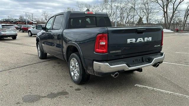 2025 RAM Ram 1500 RAM 1500 BIG HORN CREW CAB 4X4 57 BOX