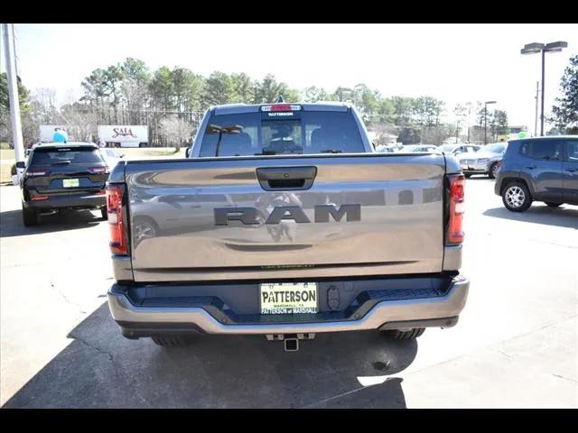 2025 RAM Ram 1500 RAM 1500 TRADESMAN QUAD CAB 4X2 64 BOX