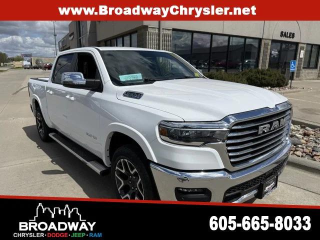 2025 RAM Ram 1500 RAM 1500 LARAMIE CREW CAB 4X4 57 BOX