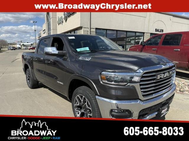 2025 RAM Ram 1500 RAM 1500 LARAMIE CREW CAB 4X4 57 BOX