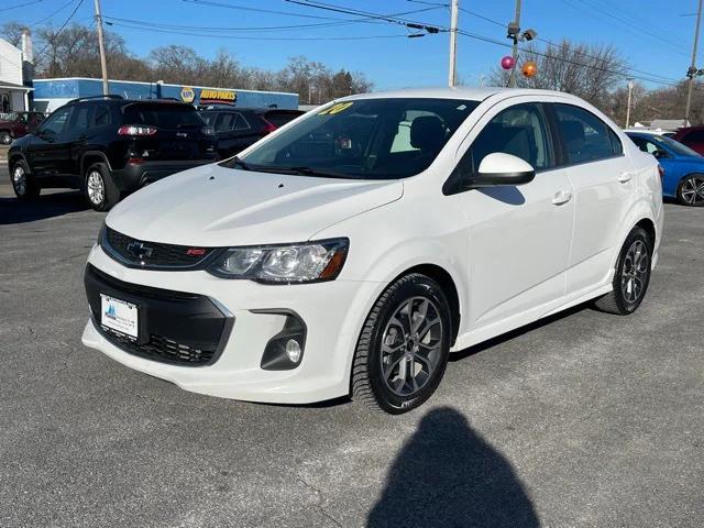 2020 Chevrolet Sonic FWD Sedan LT