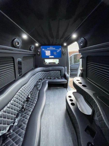 2019 Mercedes-Benz Sprinter 2500 High Roof V6