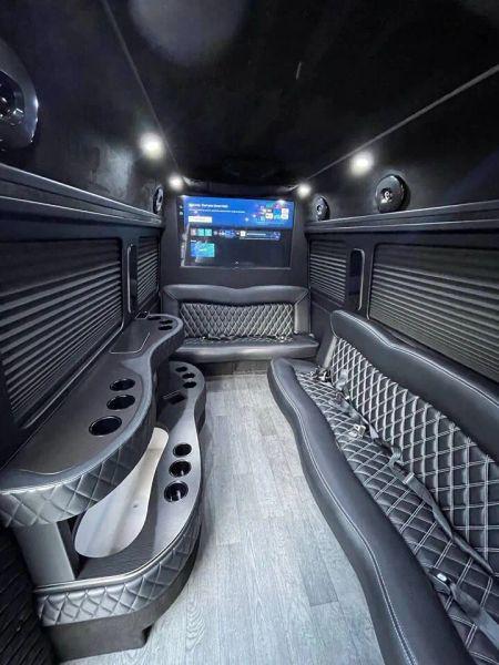 2019 Mercedes-Benz Sprinter 2500 High Roof V6