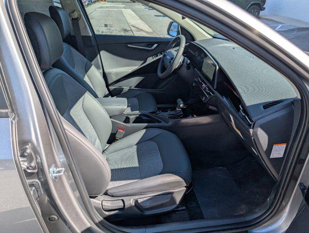 2025 Kia Niro EX