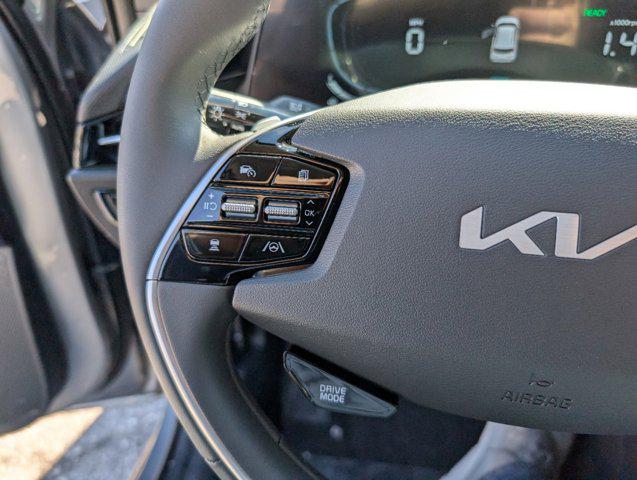 2025 Kia Niro EX