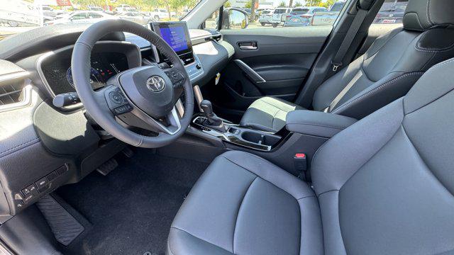 2025 Toyota Corolla Cross XLE