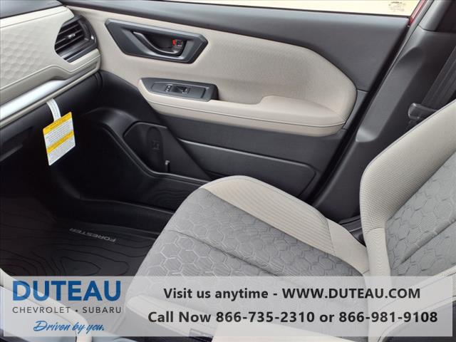 2025 Subaru Forester Base