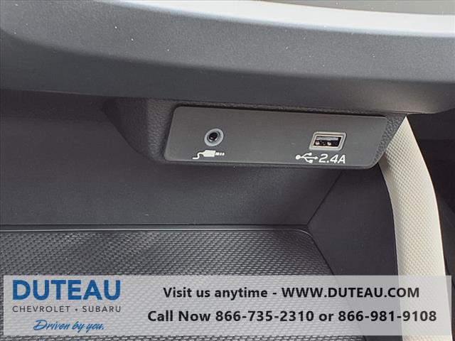 2025 Subaru Forester Base