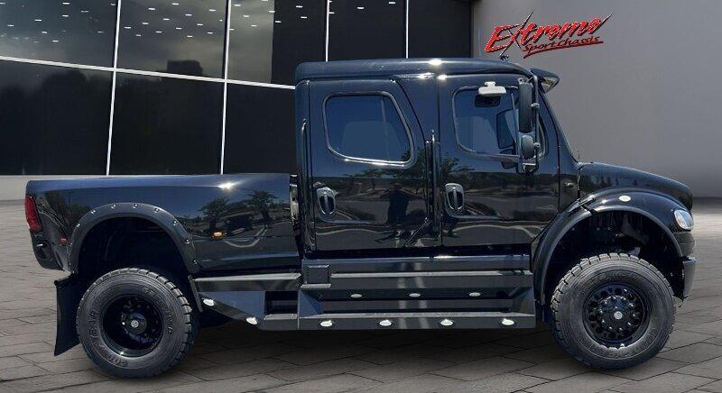 2015 Freightliner P4xl SPORTCHASSIS