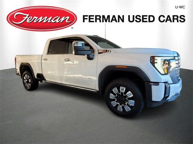 2024 GMC Sierra 2500HD 4WD Crew Cab Standard Bed Denali