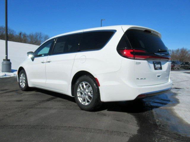 2025 Chrysler Pacifica PACIFICA SELECT