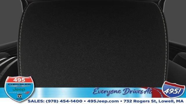 2025 RAM Ram 1500 RAM 1500 TRADESMAN CREW CAB 4X4 57 BOX