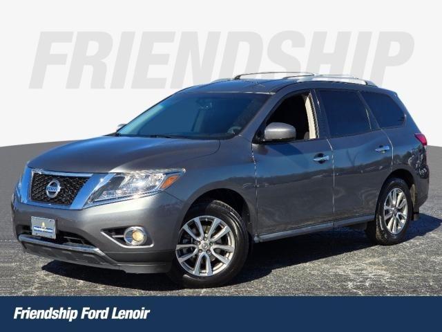 2015 Nissan Pathfinder SV