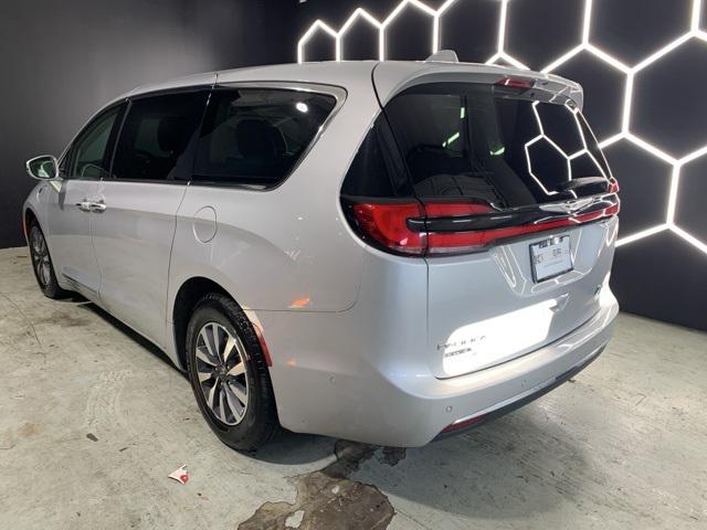 2022 Chrysler Pacifica Hybrid Limited