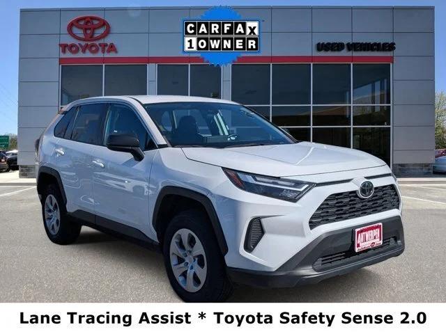 2023 Toyota RAV4 LE