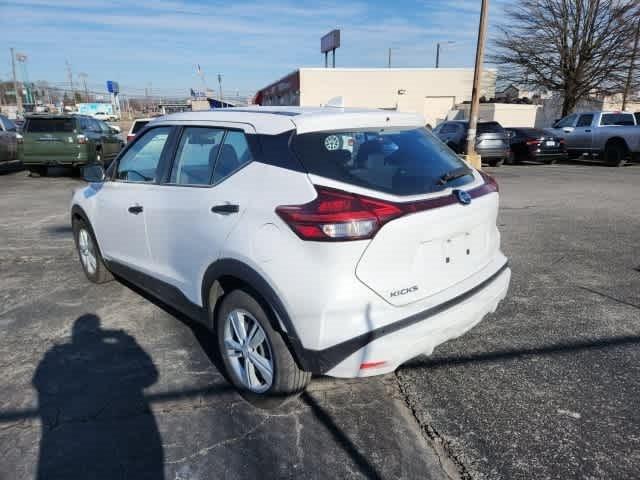 2021 Nissan Kicks S Xtronic CVT