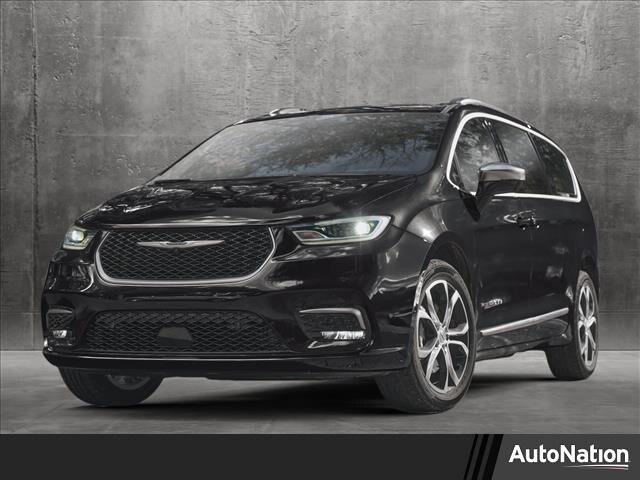2025 Chrysler Pacifica PACIFICA LIMITED