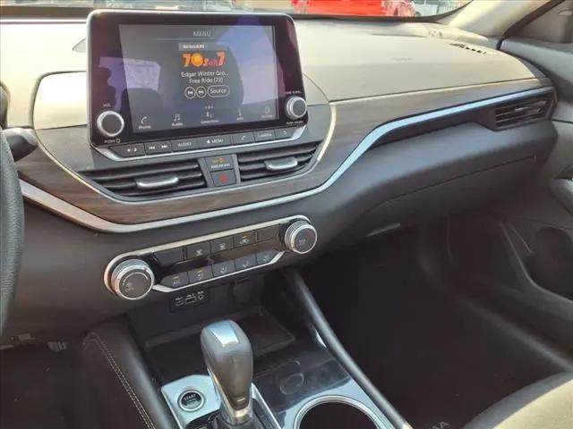 2023 Nissan Altima SV FWD