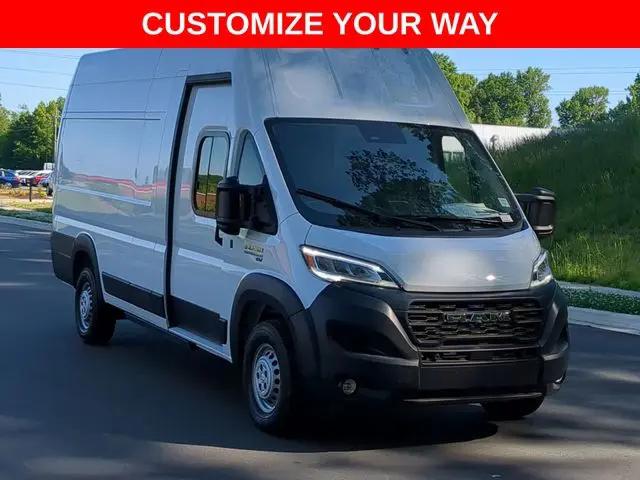 2025 Ram ProMaster Step Van Super High Roof 159" WB EXT
