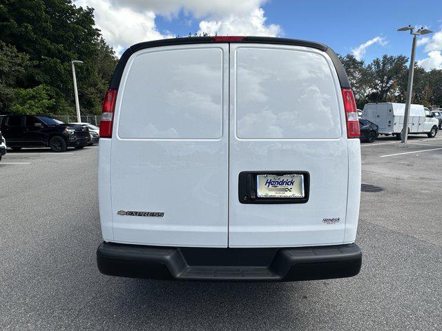 2025 Chevrolet Express Cargo Van RWD 2500 Regular Wheelbase WT