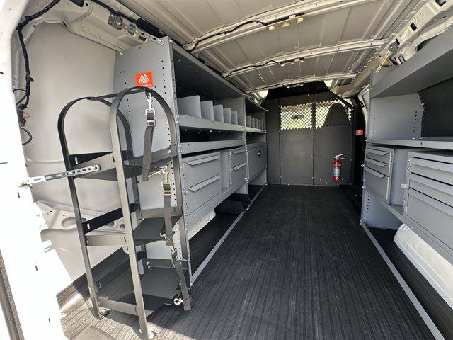 2025 Chevrolet Express Cargo Van RWD 2500 Regular Wheelbase WT