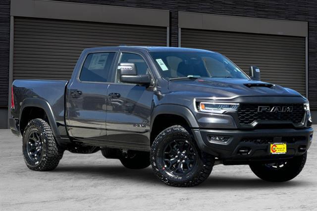 2025 RAM Ram 1500 RAM 1500 RHO CREW CAB 4X4 57 BOX