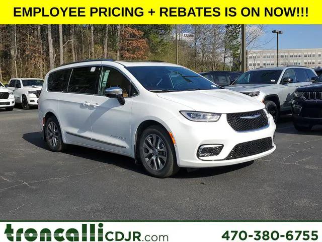 2025 Chrysler Pacifica Hybrid PACIFICA PLUG-IN HYBRID PINNACLE