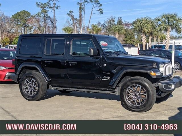 2024 Jeep Wrangler 4-Door Sahara 4x4