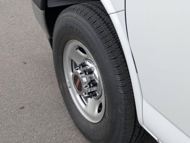 2025 GMC Savana Cargo RWD 2500 Regular Wheelbase Work Van