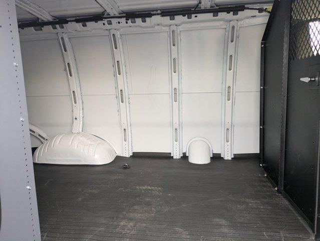 2025 GMC Savana Cargo RWD 2500 Regular Wheelbase Work Van