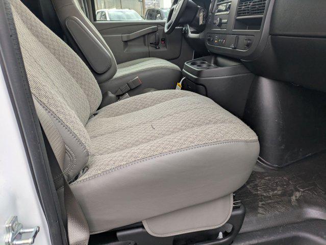 2025 GMC Savana Cargo RWD 2500 Regular Wheelbase Work Van
