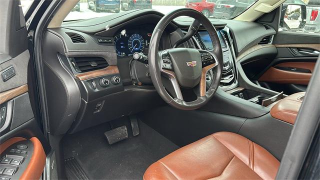 Used 2019 Cadillac Escalade For Sale in Waterford Twp, MI