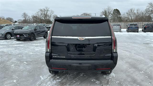 Used 2019 Cadillac Escalade For Sale in Waterford Twp, MI