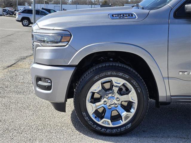 2025 Ram 1500 Big Horn Crew Cab 4x4 5'7" Box